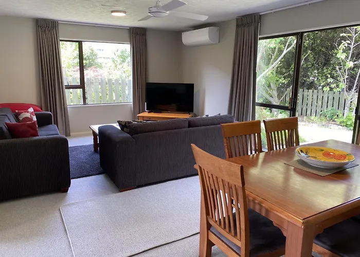 度假居 Sunny Warren In | Walk Everywhere Location *